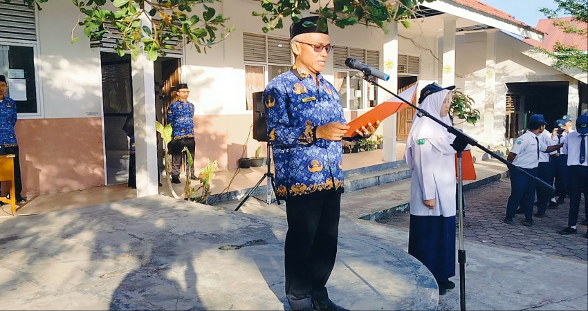 Langit Cita-Cita Terbentang: 341 Siswa MTsN 5 Kota Padang Lulus 100 Persen