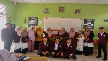 Mahasiswa UIN IB Padang Akhiri Masa PL di MTsN 5 Kota Padang