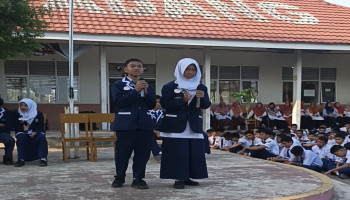 Lucky Firos Ramadan dan Nashifa Mardhiyah Zainal Dorong OSIM MTsN 5 Kota Padang Berkarakter dan Berprestasi